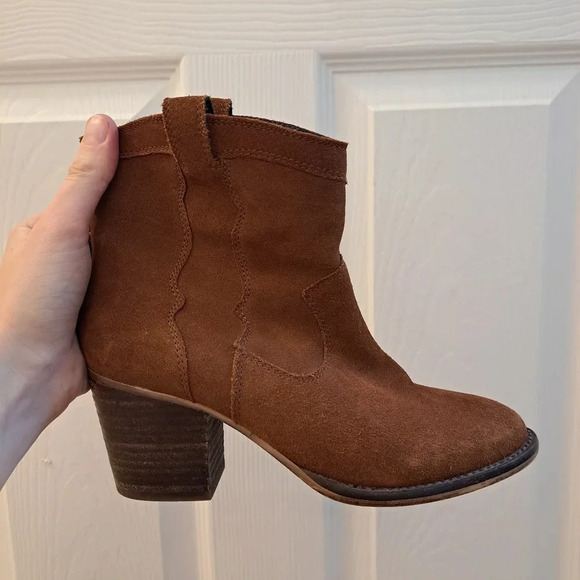 Steve Madden Shoes - Steve Madden Brown Rust Suede Cowgirl Block Heel Wyatt Ankle Boots Size 6